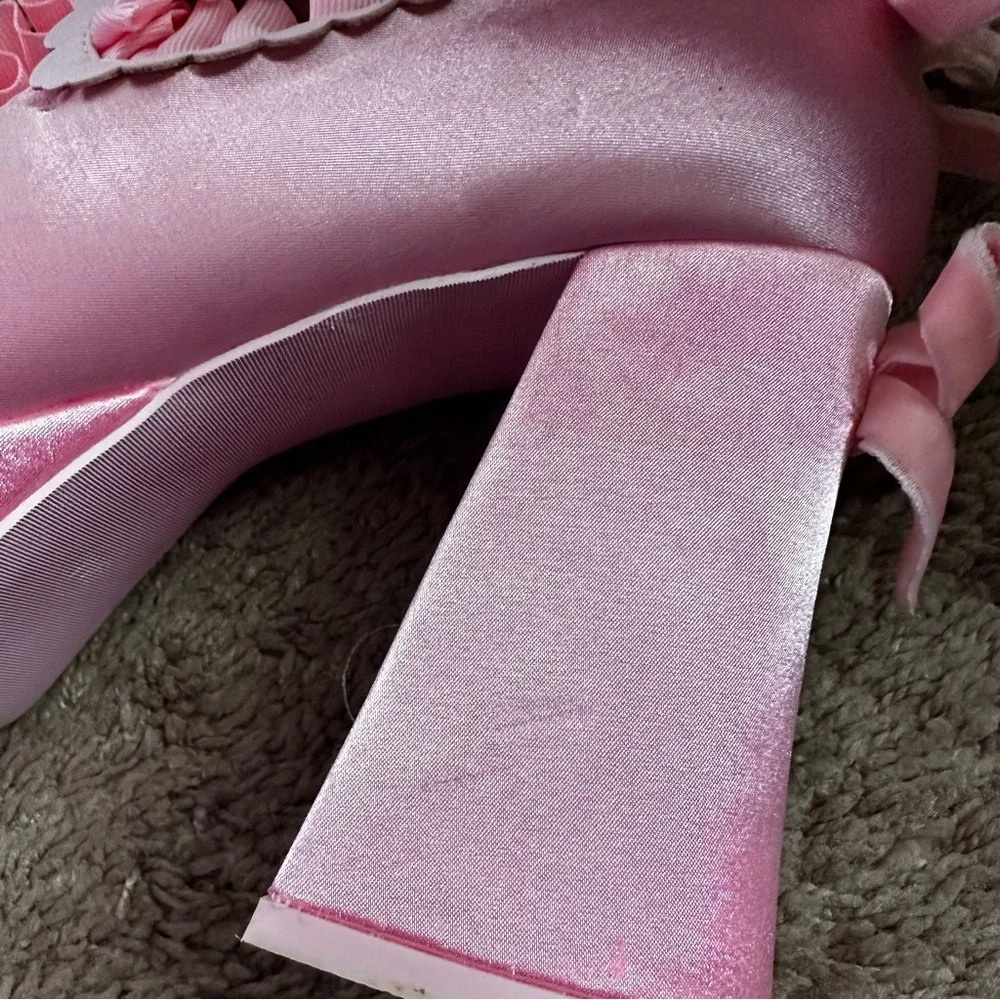 Trickz N Treatz Dolls Kill Pink Ruffle Shoes BISOU BABY Platform Heels 9 Marie - Picture 13 of 16